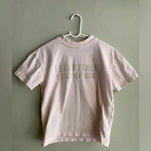 Essentials T -shirt like new !